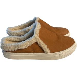 CASLON Tan Slides Faux Shearling Lined Size 5.5
